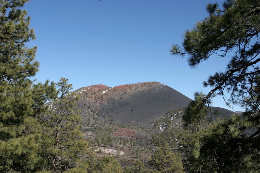 Sunset Crater Volcano   2005-03-11